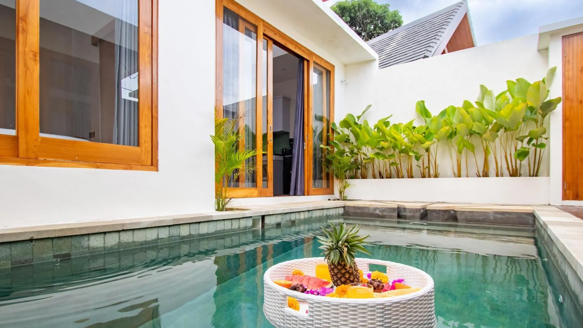 Brand New Villa In Seminyak - 2Bdr - Ps5